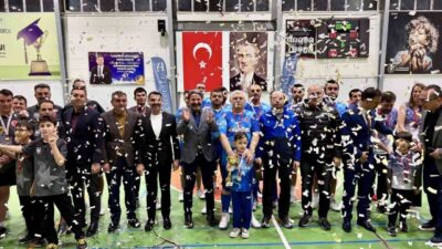 Eskişehir’in Sivrihisar İlçesi’nde gerçekleştirilen ’Kurumlar Arası Voleybol Turnuvası’, büyük finalle