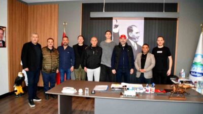 Söke 1970 formasıyla bu sezon sergilediği başarılı performansla dikkatleri üzerine