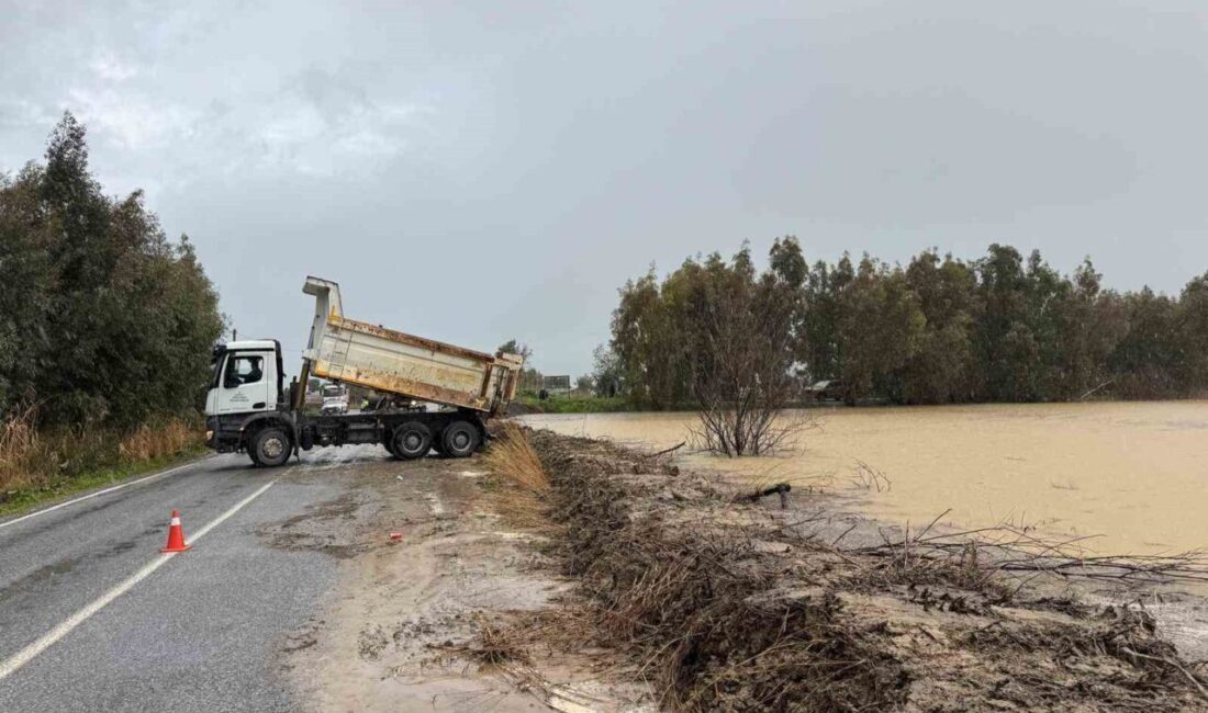 Söke’de etkili olan yağışların ardından Büyük Menderes Nehri, Söke Ovası’nda