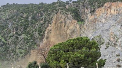 Aydın’ın Söke ilçesinde etkili olan sağanak yağış sonrasında Sazlı ve