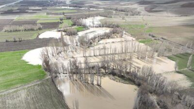 Yozgat’ın Sorgun ilçesinde yoğun yağışların ardından tarım arazileri sular altında