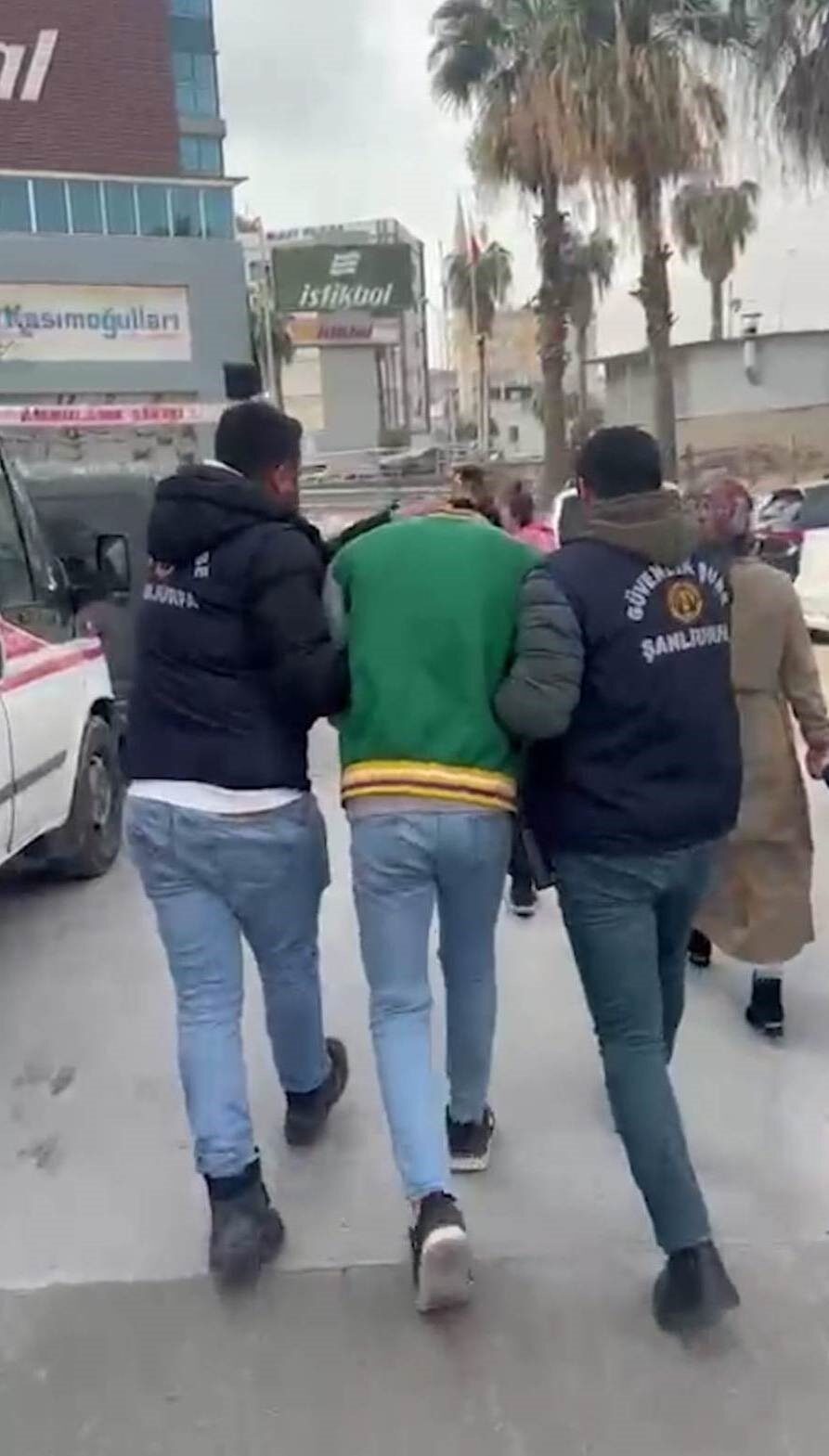 Şanlıurfa’da sosyal medya üzerinden devletin egemenlik alametlerini aşağılama ve Atatürk