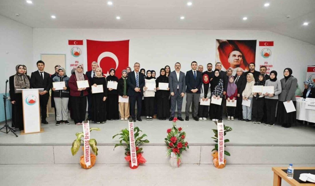 Aydın’ın Sultanhisar ilçesinde düzenlenen ’Genç Nida Kur’an-ı Kerim’i Güzel Okuma