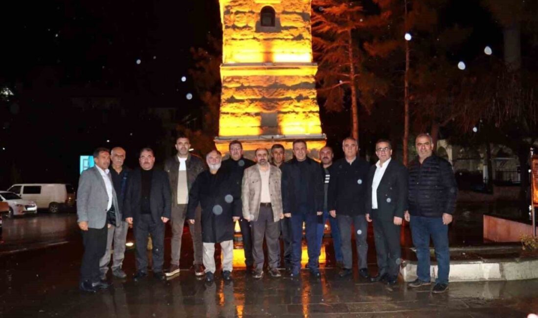 Sungurlu Belediye Başkanı Muhsin Dere, Berat Kandili dolayısıyla Ulu Camii’nde