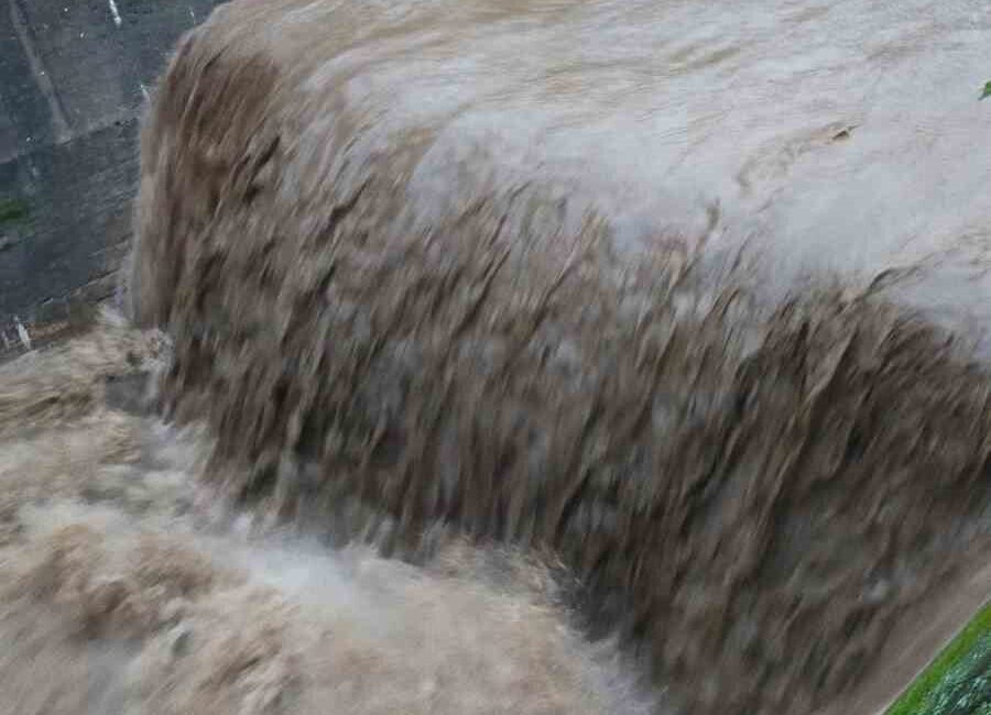 Aydın’ın Efeler ilçesinde son günlerde etkili olan yoğun yağışlar, Tabakhane