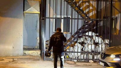 Kayseri’nin Kocasinan ilçesinde iddiaya göre tabancayla uğraştığı sırada kendini sol