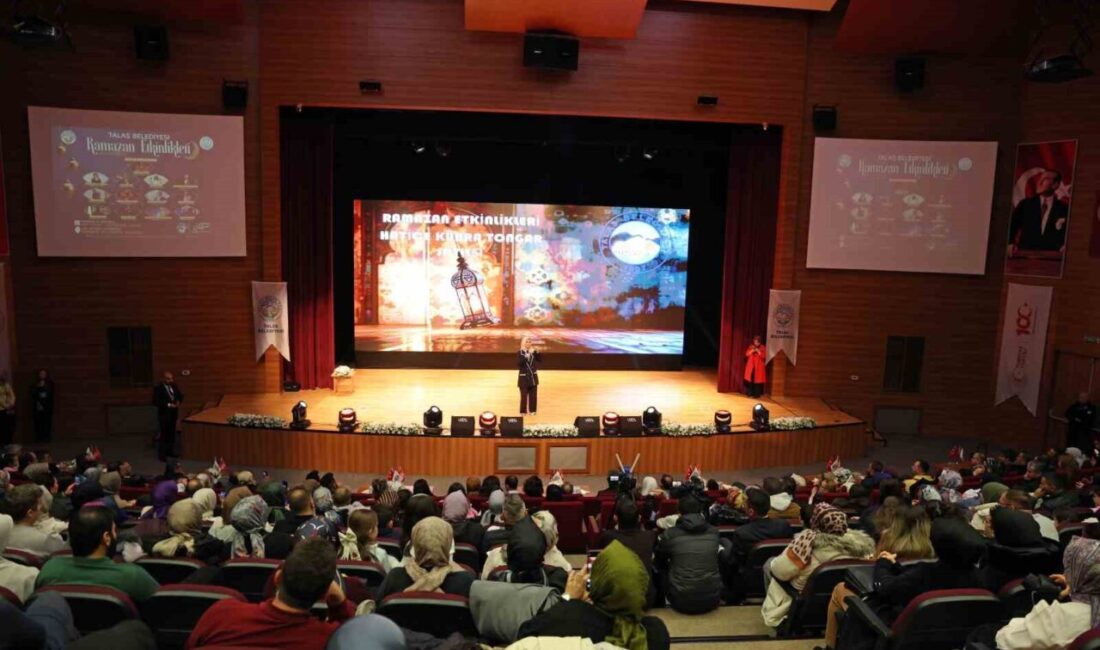 Talas Belediyesi’nin Ramazan ayına özel kültür etkinlikleri kapsamında düzenlenen söyleşi