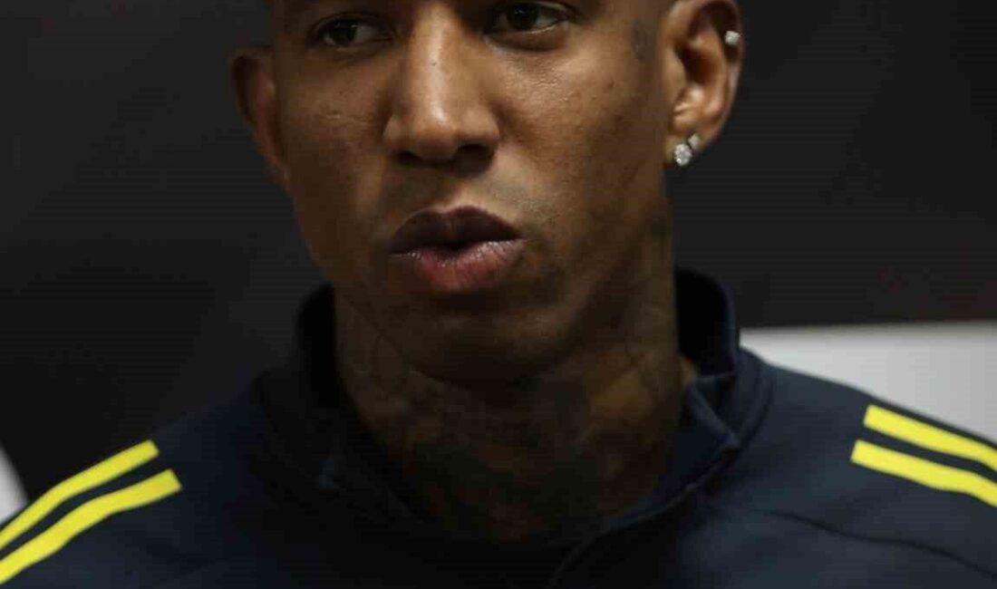 Fenerbahçe’nin Brezilyalı forveti Anderson Talisca, Kocaelispor maçının rekabeti yüksek bir