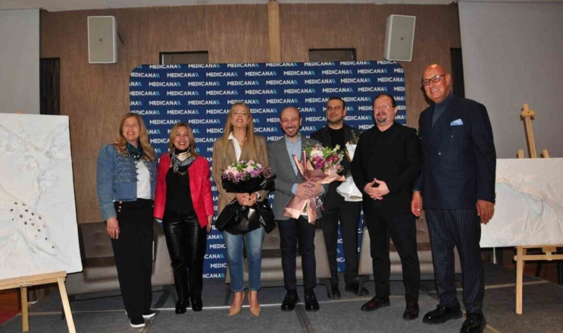 Rahim Ağzı Kanseri Farkındalık Ayı kapsamında düzenlenen etkinlikte Medicana International