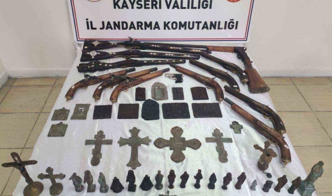 Kayseri’de jandarma ekipleri tarafından bir şahsın iş yerinde, aracında ve