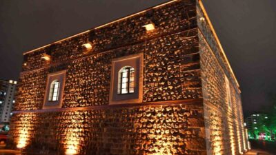 Kayseri’de yapımı 16’ncı yüzyıla dayanan tarihi Tasmakıran Camii 7 aylık