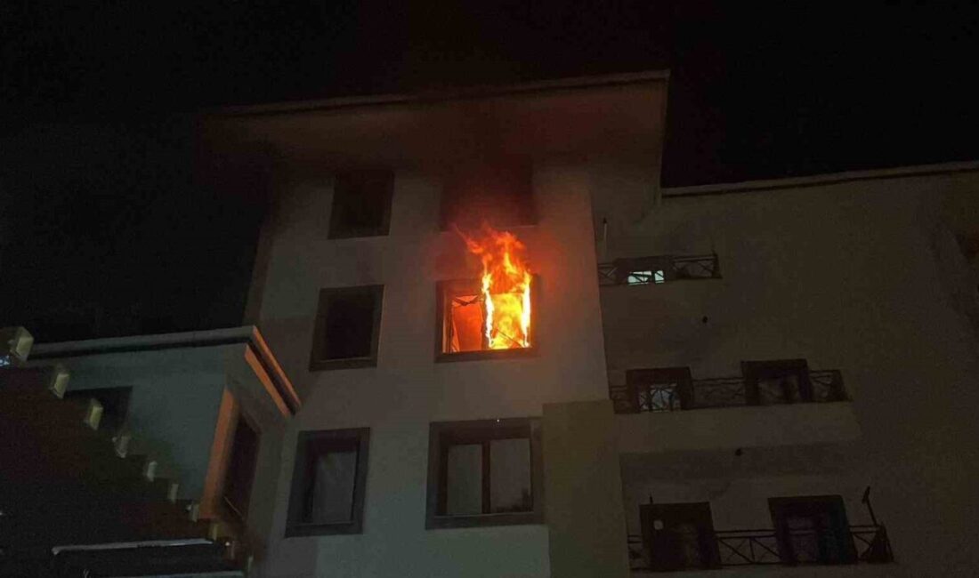 Karaman’da tartıştığı annesine kızarak oturdukları daireyi ateşe veren şahıs, korku