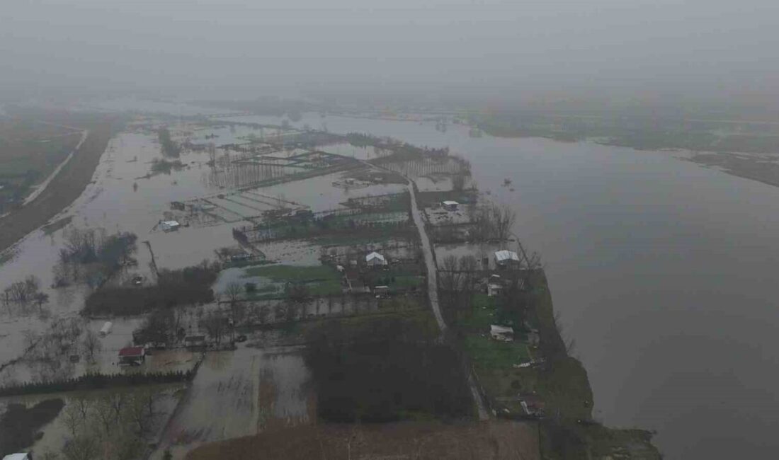 Edirne Valisi Yunus Sezer, Meriç Nehri’nde debinin bin 300 metreküpten