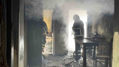 Karabük’te tek katlı evde çıkan yangın itfaiye ekiplerince kontrol altına