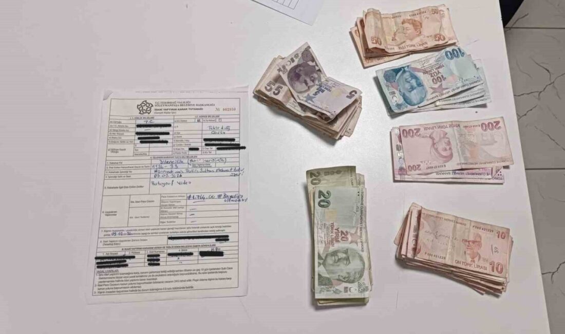 Tekirdağ’da dilencilik yaptığı tespit edilen baba-oğul, zabıta ekiplerince suçüstü yakalandı.