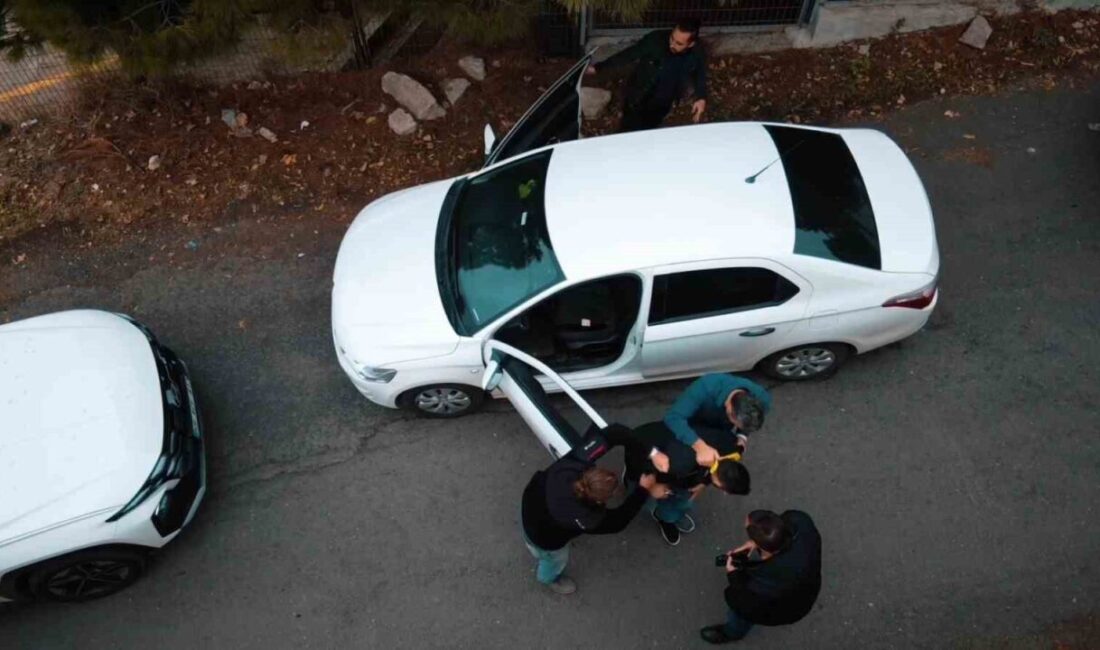 Tekirdağ’da gençleri hedef alan uyuşturucu satıcılarına yönelik düzenlenen eş zamanlı