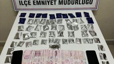 Tekirdağ’ın Saray ilçesinde durdurulan bir araçta 60 paket satışa hazır