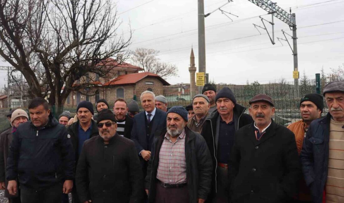 Kayseri’de daha önce gündeme gelen Kemal Sunal’ın tel örgüsüyle ikiye