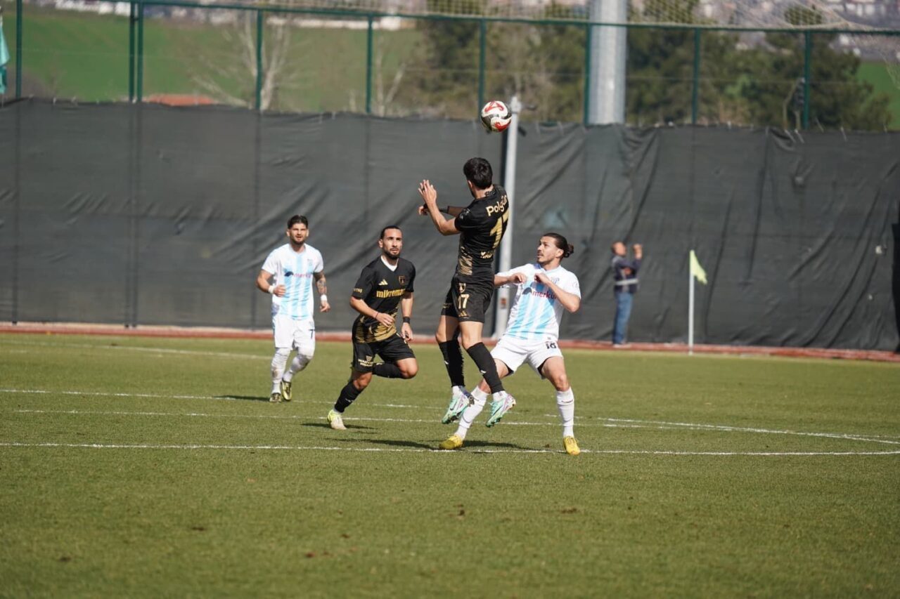 TFF 2. Lig Beyaz Grup’ta şampiyonluk mücadelesi veren Muğlaspor, Erbaaspor