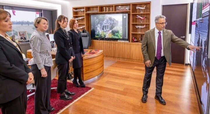 Türk Hava Yolları (THY) İcra Komitesi Başkanı Prof. Dr. Ahmet