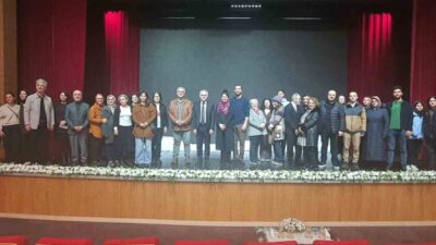 Anadolu Üniversitesi’nin profesyonel tiyatro topluluğu Tiyatro Anadolu tarafından sahnelenen “Aşk