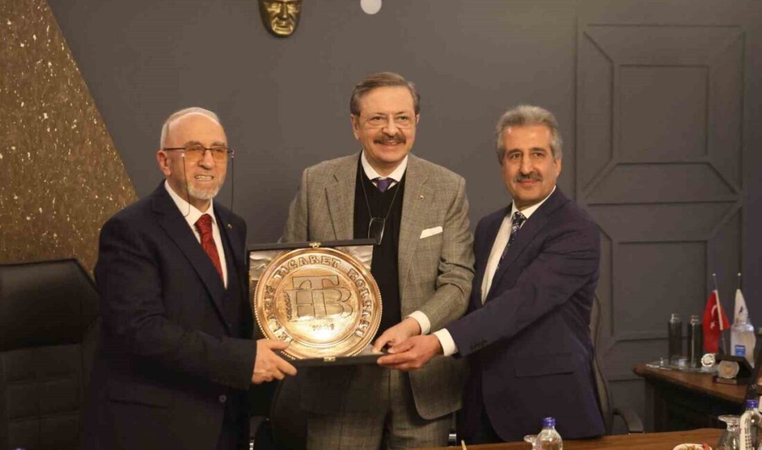 Türkiye Odalar ve Borsalar Birliği (TOBB) Başkanı M. Rifat Hisarcıklıoğlu,