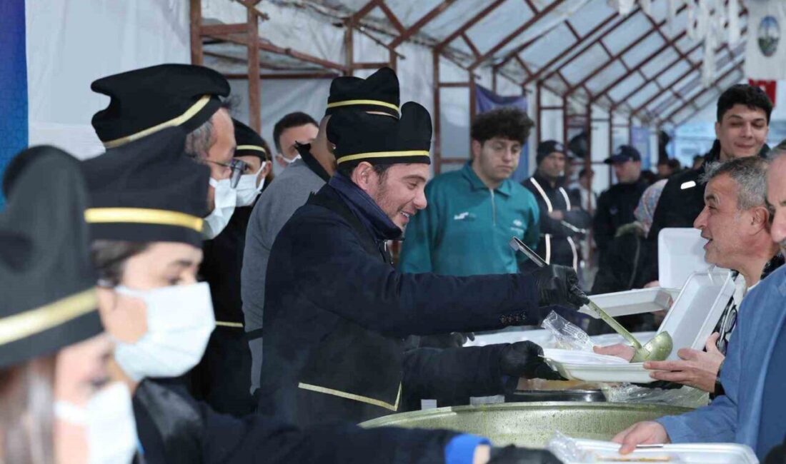 Tokat’ta belediye tarafından kurulan iftar sofraları, Ramazan etkinlik çadırı programları