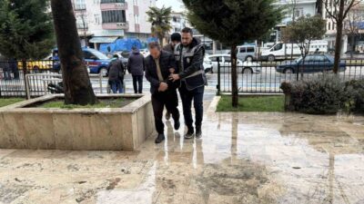 Tokat’ın Erbaa ilçesinde iki farklı otomobilde yakalanan kaçak göçmenlerle ilgili