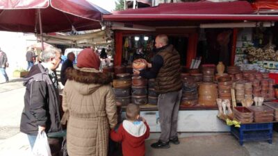 Trabzon’da Ramazan ayına sayılı günler kala çarşı pazarda hareketlilik gözleniyor.