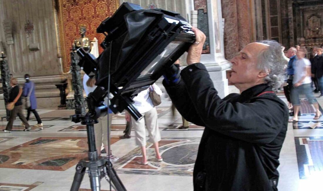 Dünyaca ünlü sanatçı Ahmet Ertuğ’un Venedik’te 21 Şubat tarihinde açılacak