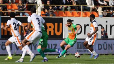 Trendyol Süper Lig’in 23. haftasında Corendon Alanyaspor, sahasında RAMS Başakşehir