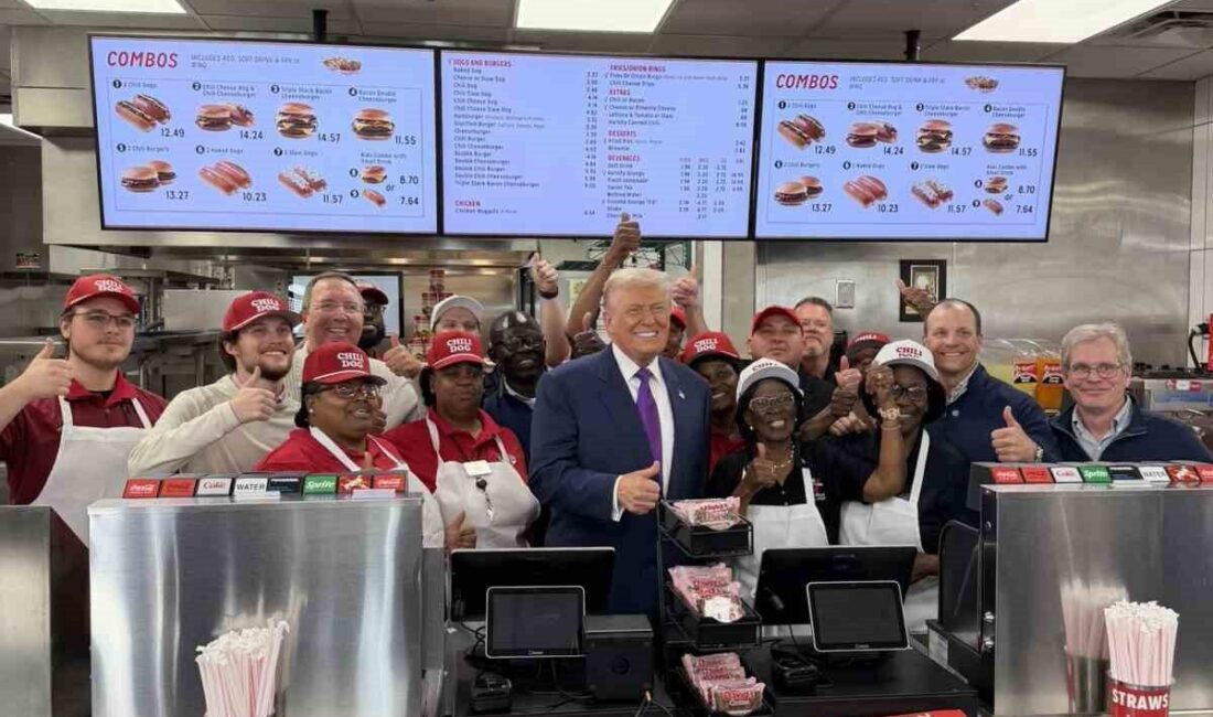ABD Başkanı Donald Trump, ülkenin Georgia eyaletindeki bir “fast food”