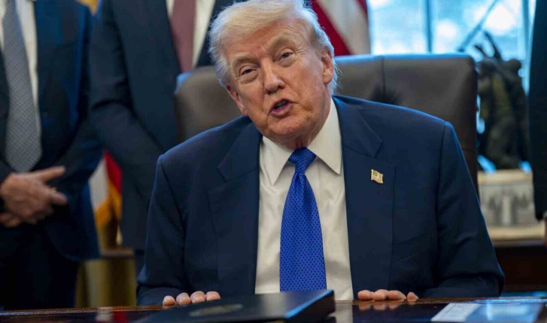 ABD Başkanı Donald Trump, İngiltere Başbakanı Keir Starmer ile Diego