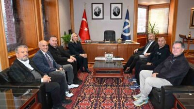 Türkiye Tenis Federasyonu (TTF) Başkanı Şafak Müderrisgil ve beraberindeki heyet,