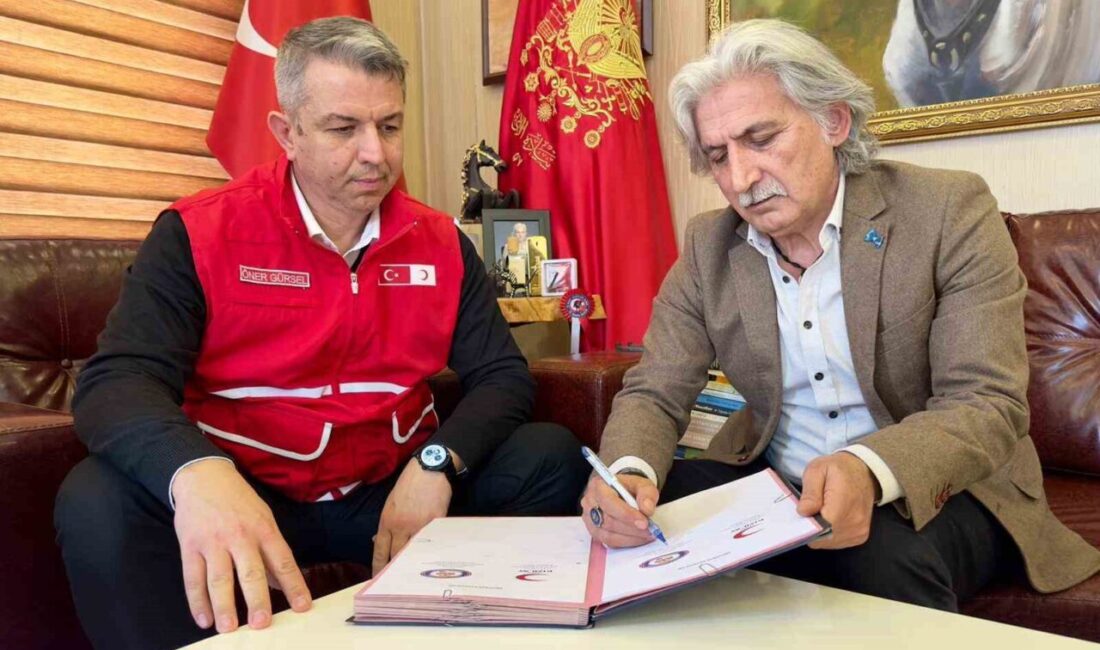 Manisa’da Ramazan ayında ihtiyaç sahibi 200 ailenin evine sıcak iftar