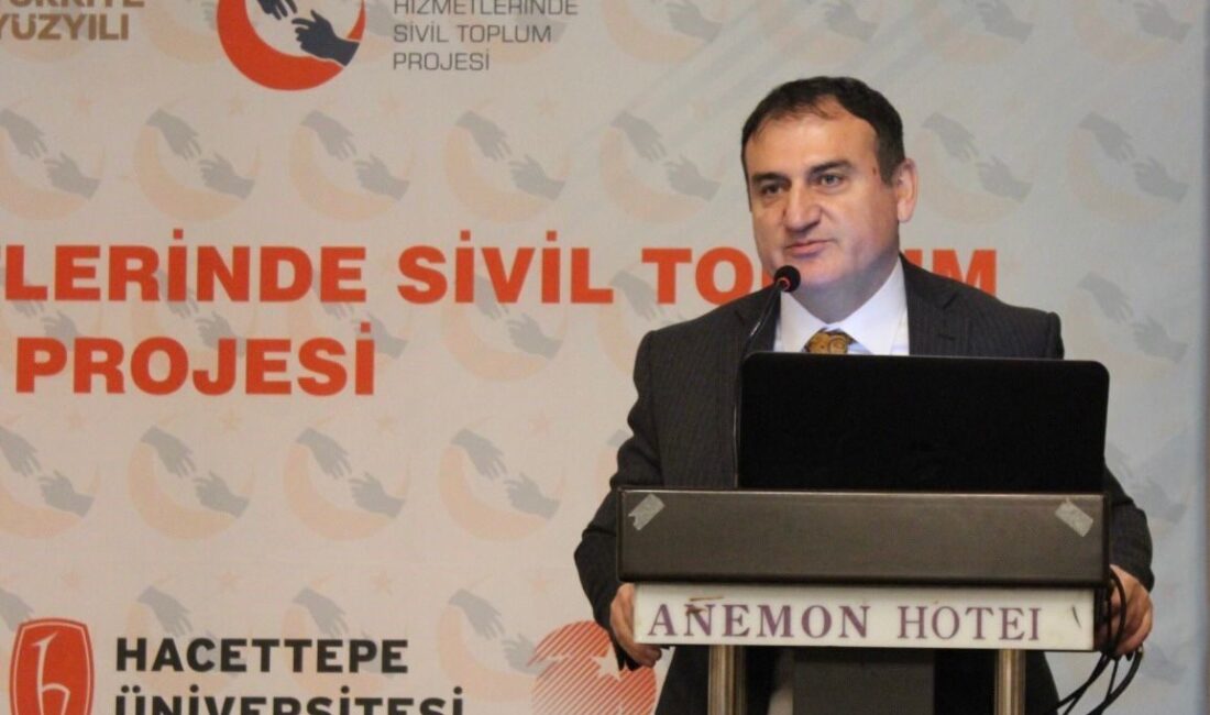 Konya’da Türkiye’de kamu hizmetlerinin sunumunda sivil toplum kuruluşlarının rolünün masaya