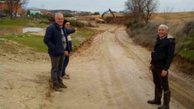 Denizli’nin Buldan ilçesine bağlı Türlübey Mahallesi’nde yıllardır yaşanan yol sorunu,