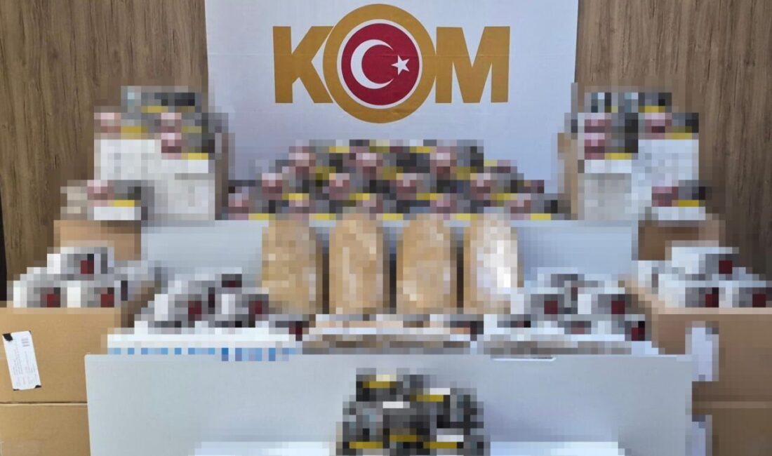Samsun’un Bafra ilçesinde düzenlenen kaçak tütün operasyonunda 177 bin 600