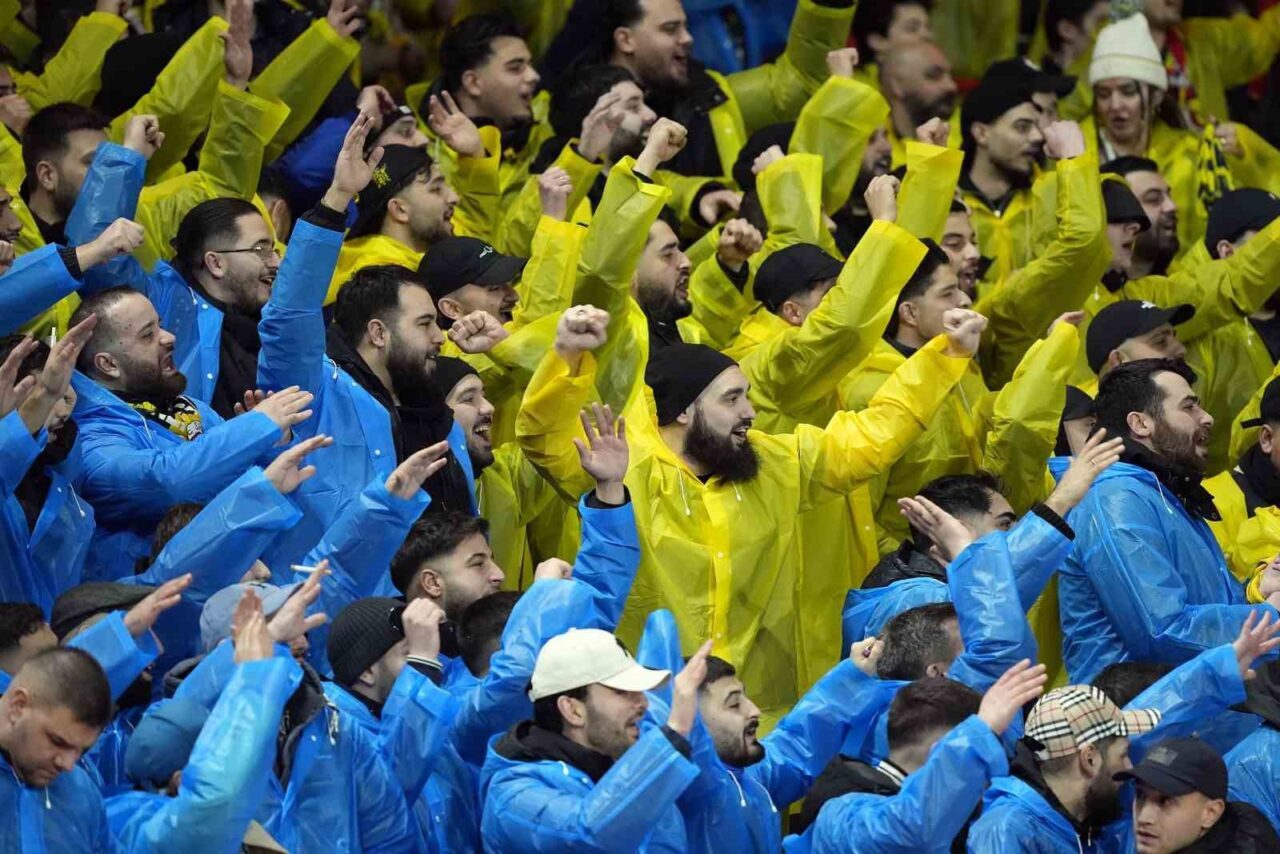 Fenerbahçe, UEFA Avrupa Ligi play-off turu rövanşında deplasmanda İngiltere temsilcisi