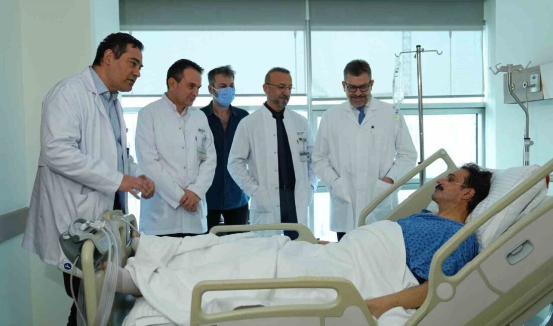 Uzun süredir karaciğer yetmezliğiyle mücadele eden oyuncu Ufuk Özkan, yoğun