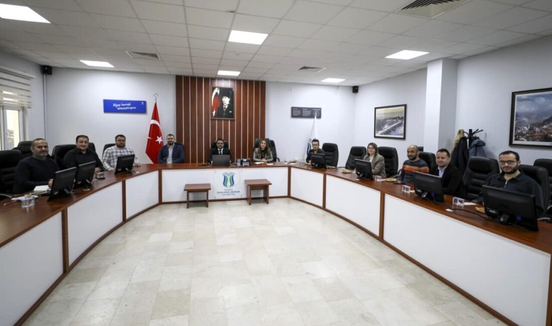 Sakarya Uygulamalı Bilimler Üniversitesi, Mesleki Uygulama Yönetim Sistemi’nin iş dünyasıyla