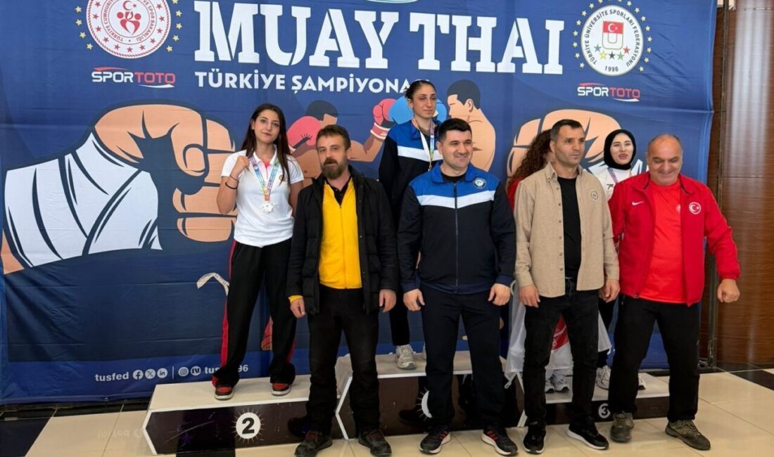 Üniversiteler Arası Muaythai Türkiye Şampiyonası’nda Manisalı sporcular önemli bir başarıya