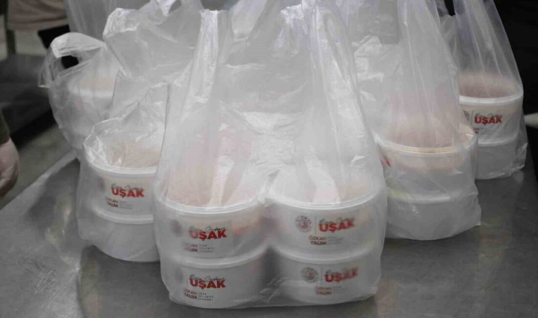 Uşak Belediyesi, Ramazan ayı boyunca ihtiyaç sahibi ailelere yönelik sosyal