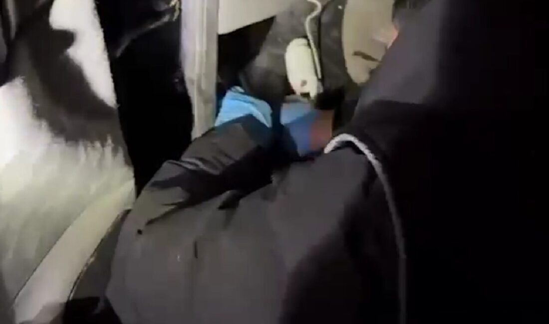 Uşak’ta düzenlenen uyuşturucu operasyonlarında gözaltına alınan 9 şüpheliden 8’i, çıkarıldıkları