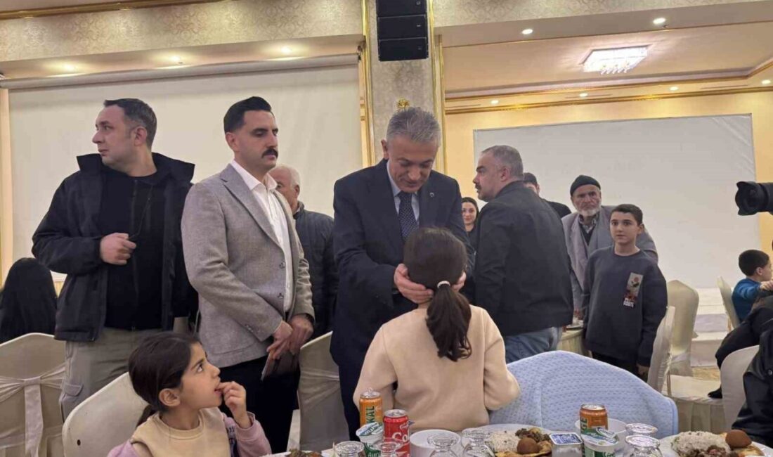 Mardin Valisi Tuncay Akkoyun, şehit aileleri ve gazilerle iftar programında