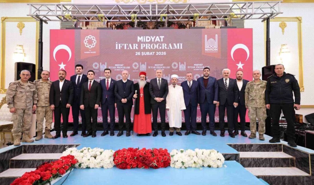Mardin Valiliği ve Büyükşehir Belediye Başkanlığı tarafından ilçe iftar programları