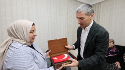 Afyonkarahisar’a yeni atanan Vali Dr. Naci Aktaş, görevinin ilk gününde