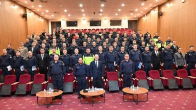 Manisa’da İl Jandarma Komutanlığı’nın 2025 yılı değerlendirme toplantısında konuşan Vali