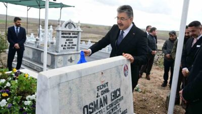 Eskişehir Valisi Dr. Erdinç Yılmaz, Şehit Jandarma Onbaşı Osman Gıcı