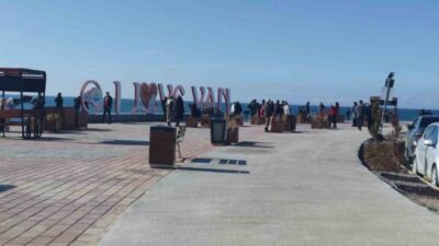 Van’da dondurucu kış şartlarının ardından yüzünü gösteren güneşli hava, hayatı